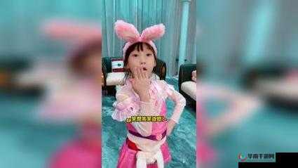 和猫娘一起披萝卜：田园生活的别样体验