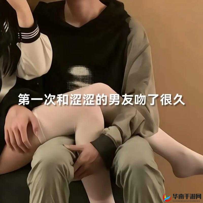 动漫男生把坤坤放女生坤坤里开元：这是一种奇特行为