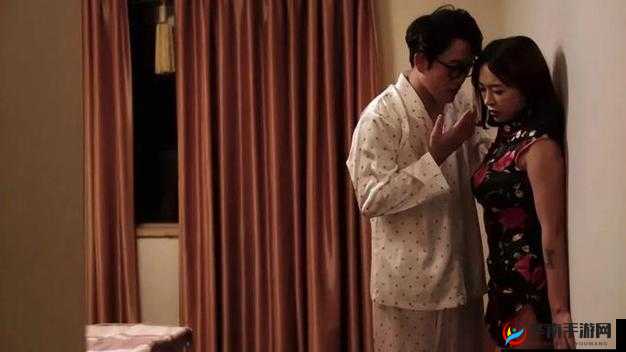 操中国老女人这一行为令人不齿且违背道德伦理
