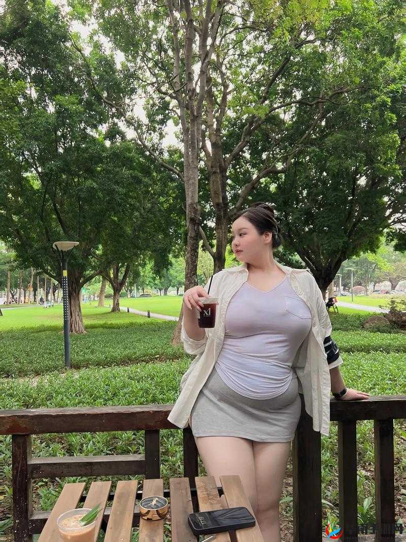 BBWBBWBBWBBW 老妇的传奇人生故事与独特经历