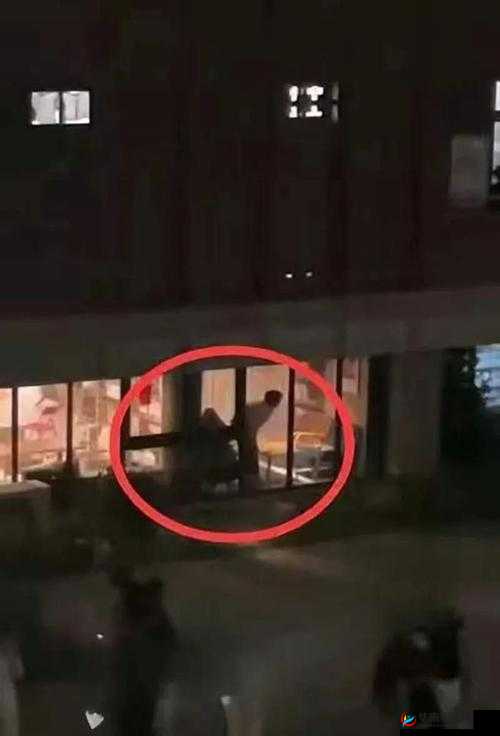 国产男女猛烈无遮挡 120 秒，这种视频是否涉及低俗内容？